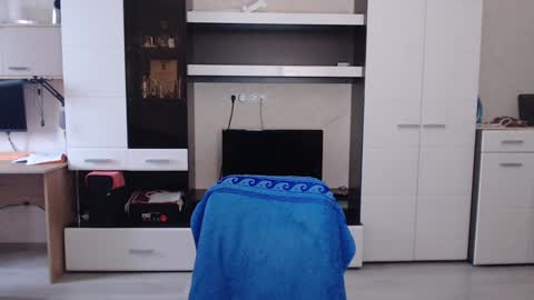 vodka online show from 01-13-25, 06:38