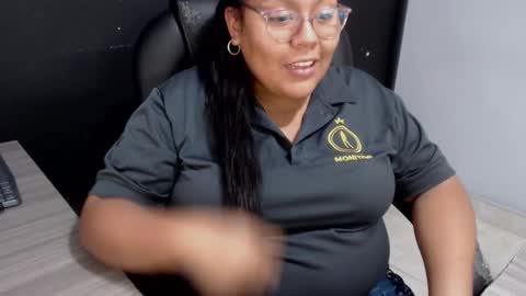 angy online show from 11-01-25, 08:33