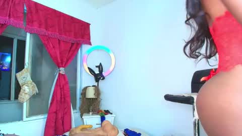 Snapshot of angye_hot chatting on 02-14-25, 10:04 Jovana Michell online show from 02-14-25, 10:04