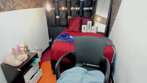 Anhell online show from 10-08-25, 10:18