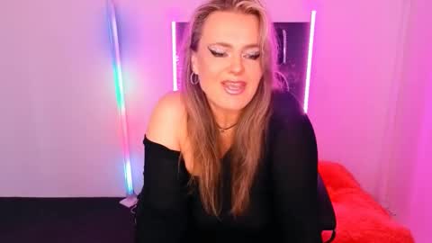 Aniela online show from 09-14-25, 07:07