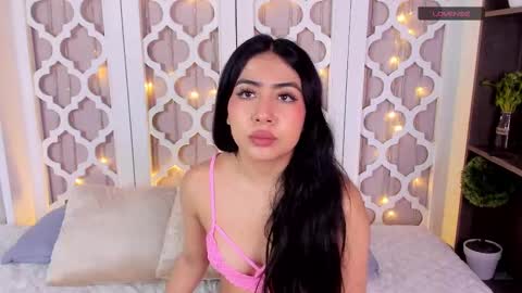 aniie_west online show from 02-18-25, 12:06