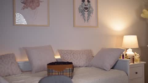     online show from 12-02-24, 02:08