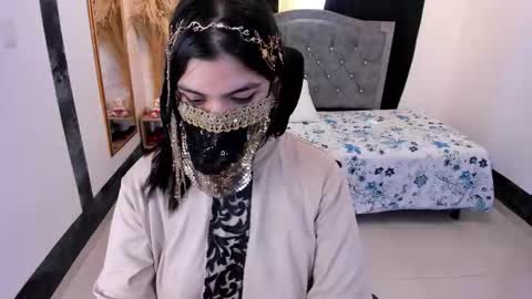 Anissa online show from 02-12-26, 03:40