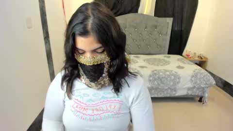 Anissa online show from 03-24-26, 04:12