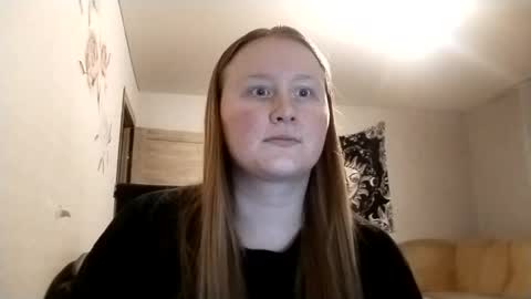 Snapshot of anika_lipps chatting on 05-16-26, 01:02 Anika online show from 05-16-26, 01:02