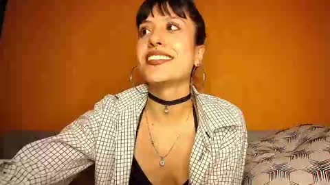 Snapshot of anika_lowen chatting on 11-16-25, 02:50 Anika And Lowen Your Thumbs Up Are Super Important For Us online show from 11-16-25, 02:50