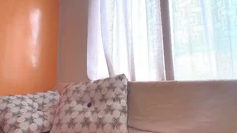 Snapshot of anika_lowen chatting on 11-20-25, 03:56 Anika And Lowen Your Thumbs Up Are Super Important For Us online show from 11-20-25, 03:56