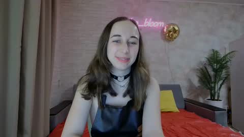 Snapshot of anikabloom chatting on 02-26-25, 12:05 anikabloom online show from 02-26-25, 12:05