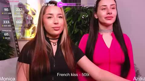 Snapshot of anikaharrys chatting on 11-30-25, 01:04 Anika online show from 11-30-25, 01:04