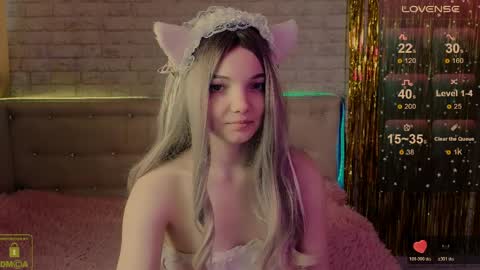 Alica online show from 04-12-26, 03:22