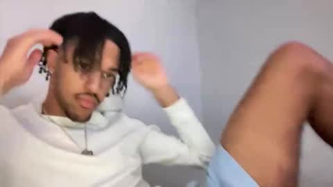 Animeboygirls online show from 11-03-25, 04:14