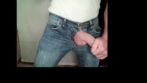 Snapshot of animesboy chatting on 10-15-25, 09:20 Animesboy online show from 10-15-25, 09:20