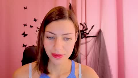 Anni online show from 11-08-25, 03:45