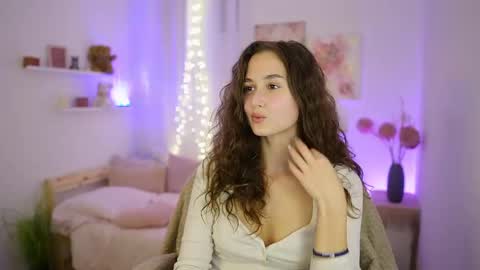 Snapshot of anita_grey_ chatting on 09-25-25, 06:44 Anita Grey online show from 09-25-25, 06:44