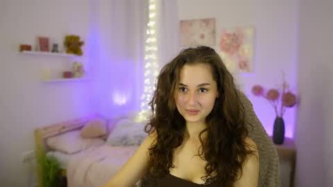 Snapshot of anita_grey_ chatting on 10-12-25, 06:51 Anita Grey online show from 10-12-25, 06:51