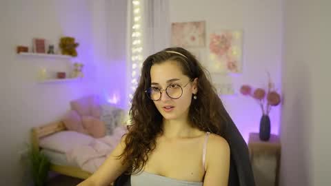 Snapshot of anita_grey_ chatting on 10-19-25, 06:41 Anita Grey online show from 10-19-25, 06:41