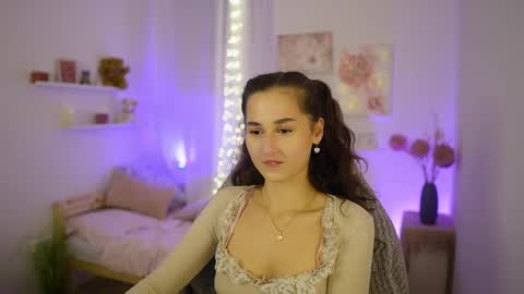 Snapshot of anita_grey_ chatting on 10-24-25, 07:43 Anita Grey online show from 10-24-25, 07:43