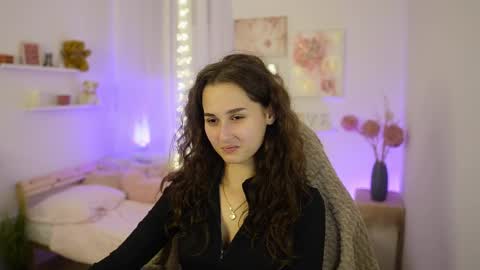 Snapshot of anita_grey_ chatting on 11-13-25, 08:08 Anita Grey online show from 11-13-25, 08:08