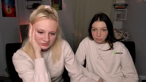 anita_love3 online show from 02-04-26, 02:01