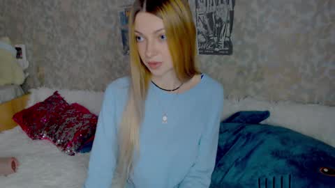 anita_moon_ online show from 02-25-25, 01:09