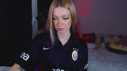 anita_moon_ online show from 02-12-26, 08:26