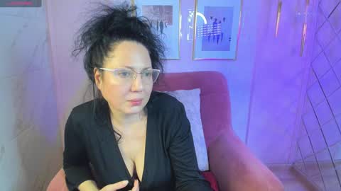 Anita online show from 12-20-24, 04:20