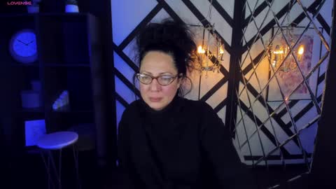 Anita online show from 12-29-24, 03:57