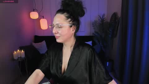 Anita online show from 01-19-25, 12:17
