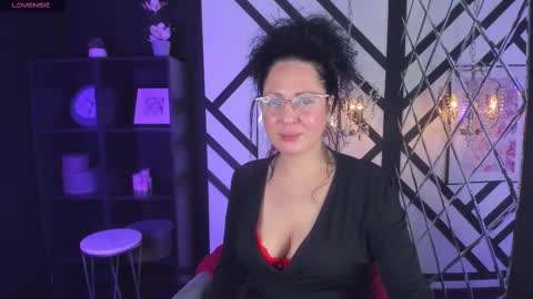 Anita online show from 03-12-25, 01:51