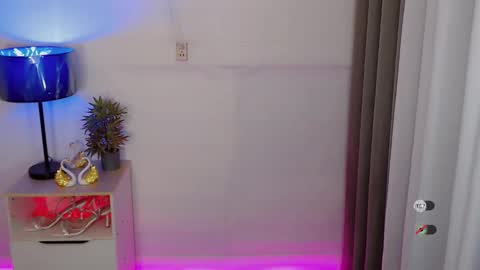 Snapshot of anitaguen chatting on 02-20-25, 12:30 anita online show from 02-20-25, 12:30