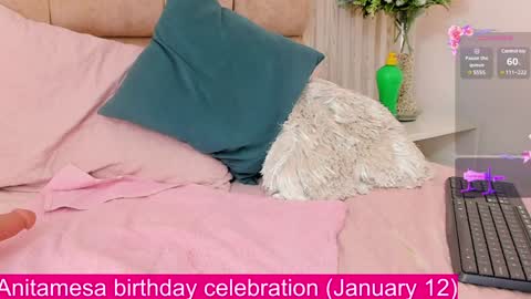 Anita  online show from 01-08-25, 08:49