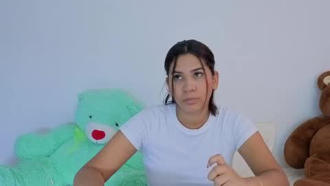 anittafoxx online show from 05-26-26, 07:54