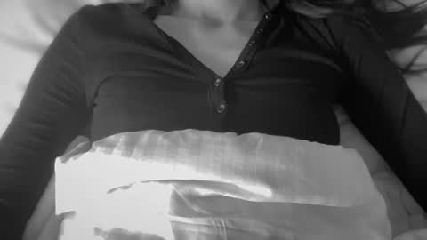 Anje online show from 04-28-26, 04:45