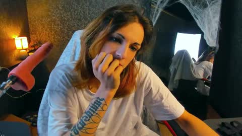 Snapshot of anjella_botton chatting on 05-21-26, 06:48 Angel online show from 05-21-26, 06:48