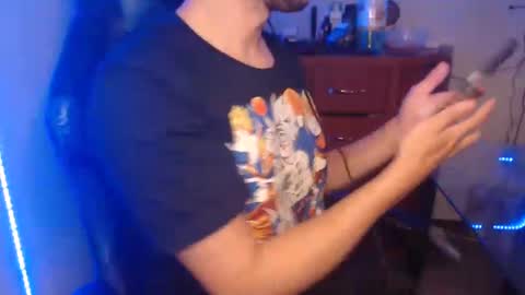 Snapshot of anjonoturno01 chatting on 10-18-25, 01:56 anjonoturno01 online show from 10-18-25, 01:56