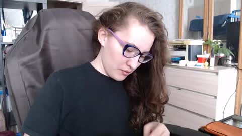 Snapshot of ankey_rayah chatting on 12-10-24, 06:22 Nameless online show from 12-10-24, 06:22