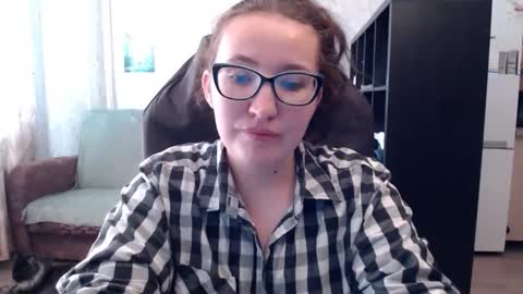 Snapshot of ankey_rayah chatting on 09-20-25, 08:37 Nameless online show from 09-20-25, 08:37