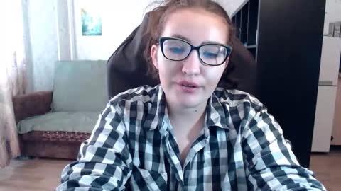 Snapshot of ankey_rayah chatting on 09-21-25, 07:21 Nameless online show from 09-21-25, 07:21