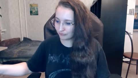 Snapshot of ankey_rayah chatting on 10-23-25, 04:06 Nameless online show from 10-23-25, 04:06