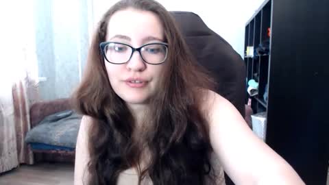 Snapshot of ankey_rayah chatting on 03-19-26, 07:01 Nameless online show from 03-19-26, 07:01