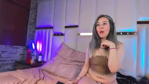 ANGEL AND TEFY online show from 11-26-25, 06:09