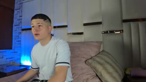 ANGEL AND TEFY online show from 04-13-26, 04:12