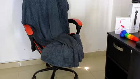 Only fans   online show from 01-15-25, 04:21