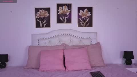 Ana  online show from 10-21-25, 11:00