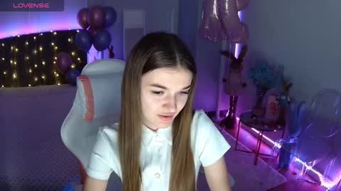 ann_woood online show from 03-08-26, 07:01