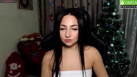 Snapshot of anna873 chatting on 12-15-25, 08:07 Anna online show from 12-15-25, 08:07