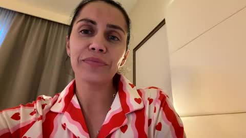 Snapshot of anna___25 chatting on 05-22-26, 07:08 Anna online show from 05-22-26, 07:08