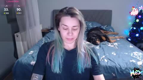 Snapshot of anna_ana chatting on 12-22-24, 09:31 Anadirectgirl online show from 12-22-24, 09:31