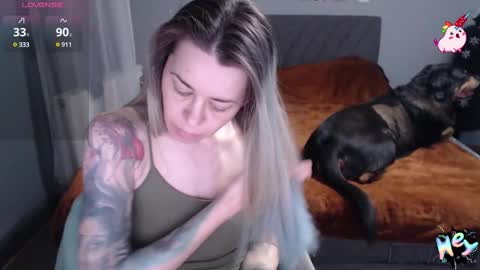 Snapshot of anna_ana chatting on 01-05-25, 12:53 Anadirectgirl online show from 01-05-25, 12:53